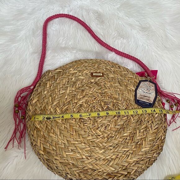 NEW Sun N’ Sand round straw bag with pink strap - Picture 5 of 10